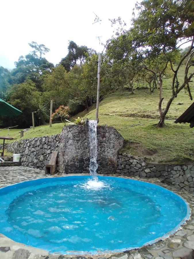 ホテル Casa Yantra La Lola Pance エクステリア 写真