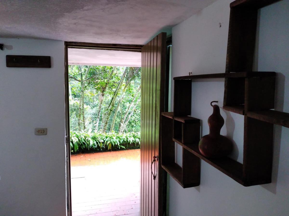 ホテル Casa Yantra La Lola Pance エクステリア 写真