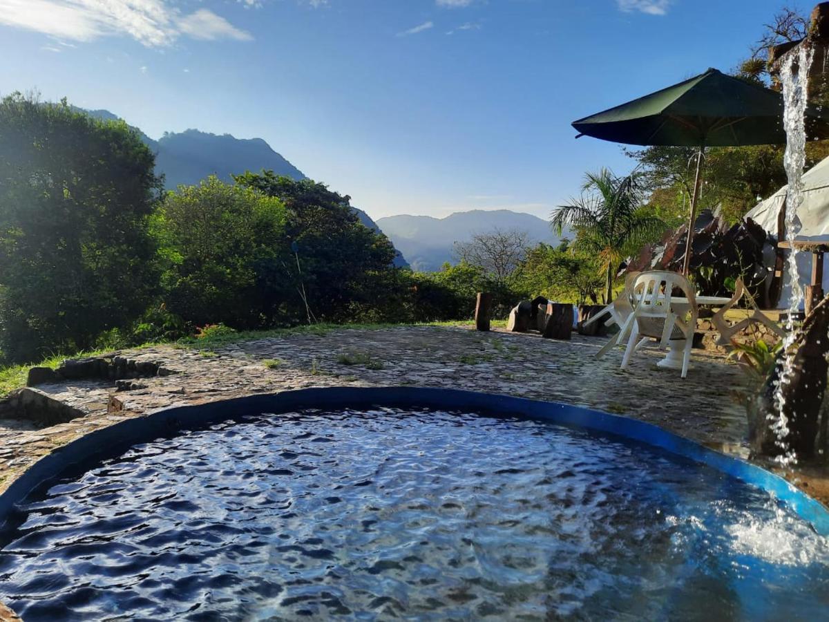 ホテル Casa Yantra La Lola Pance エクステリア 写真