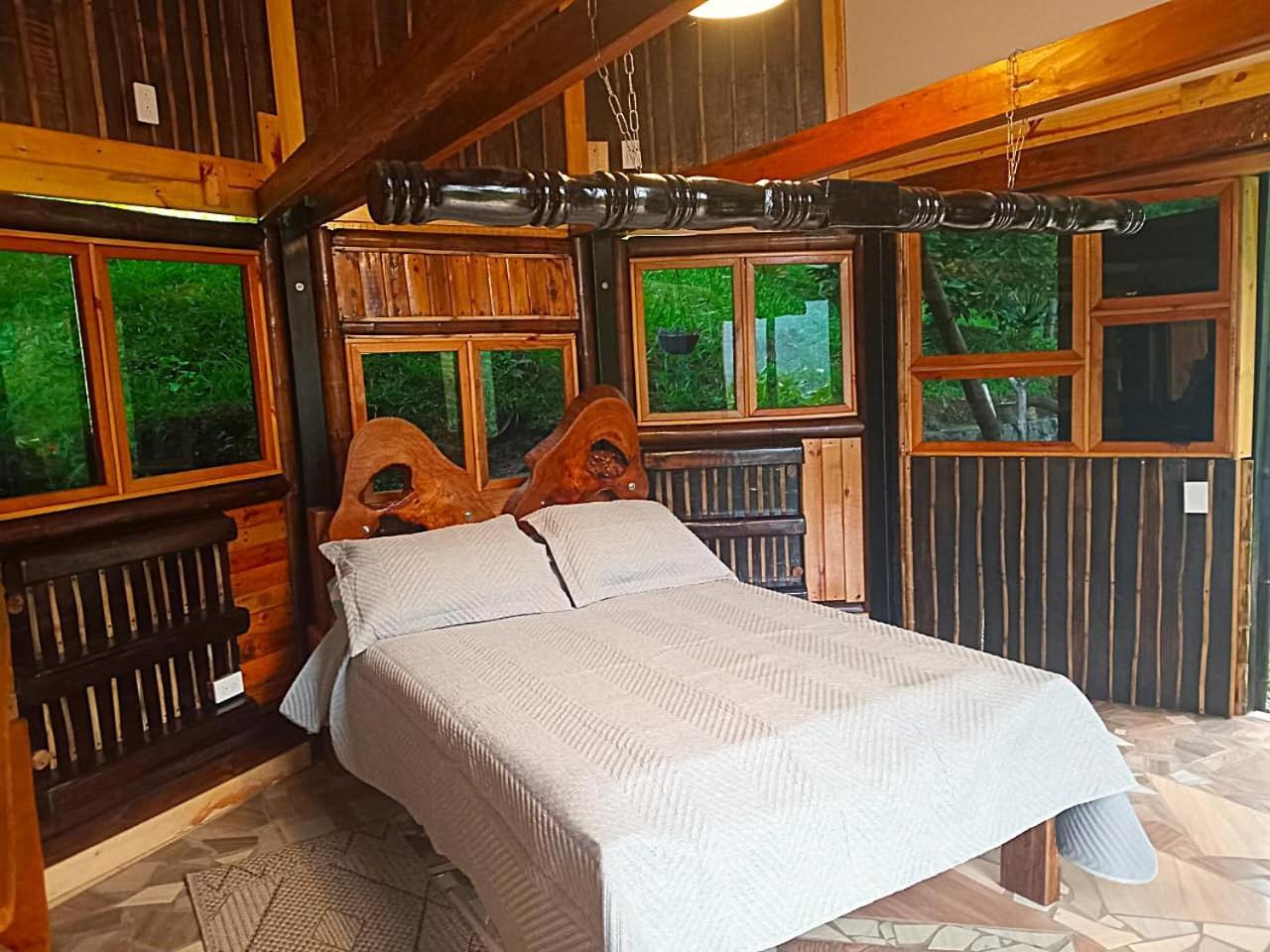 ホテル Casa Yantra La Lola Pance エクステリア 写真