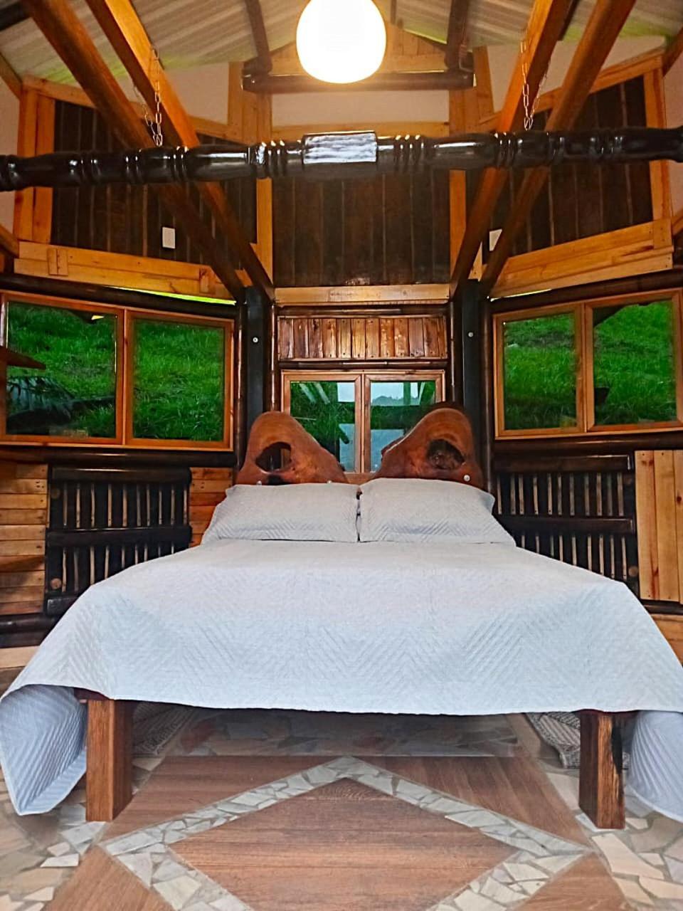 ホテル Casa Yantra La Lola Pance エクステリア 写真