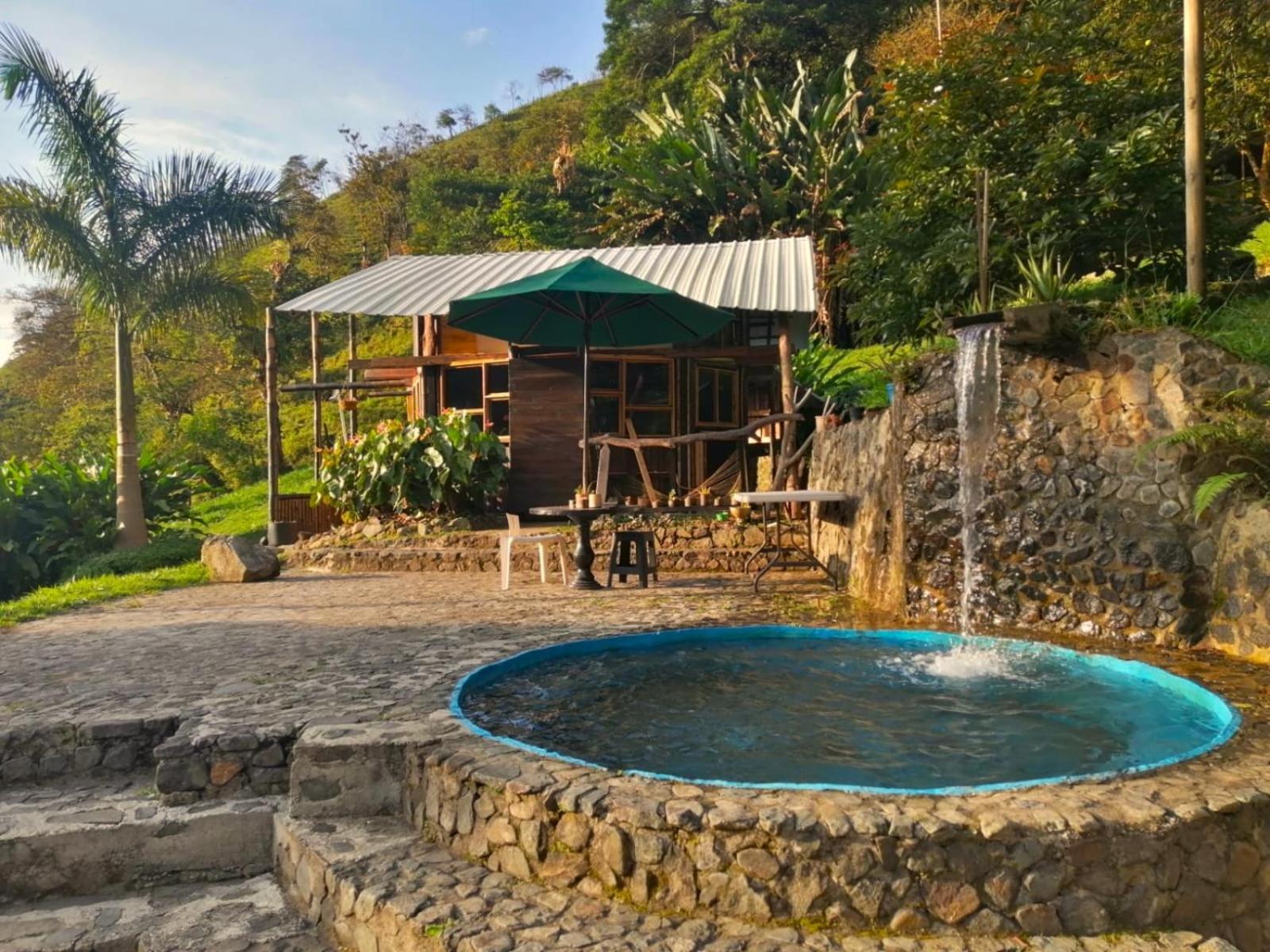 ホテル Casa Yantra La Lola Pance エクステリア 写真