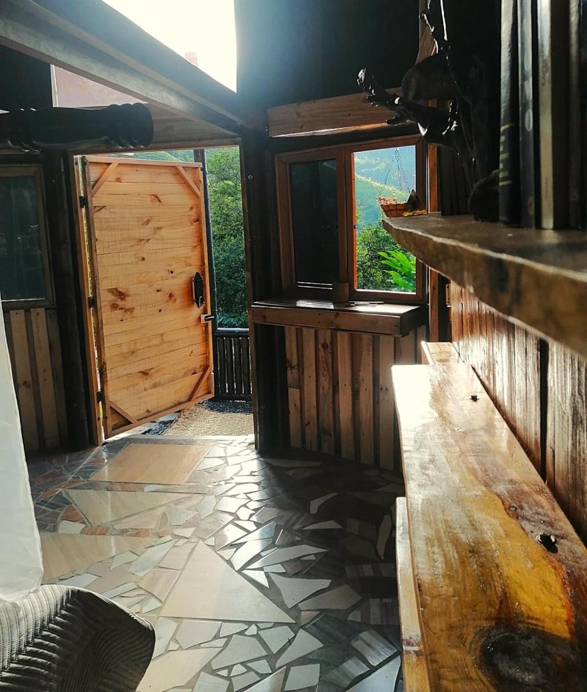 ホテル Casa Yantra La Lola Pance エクステリア 写真